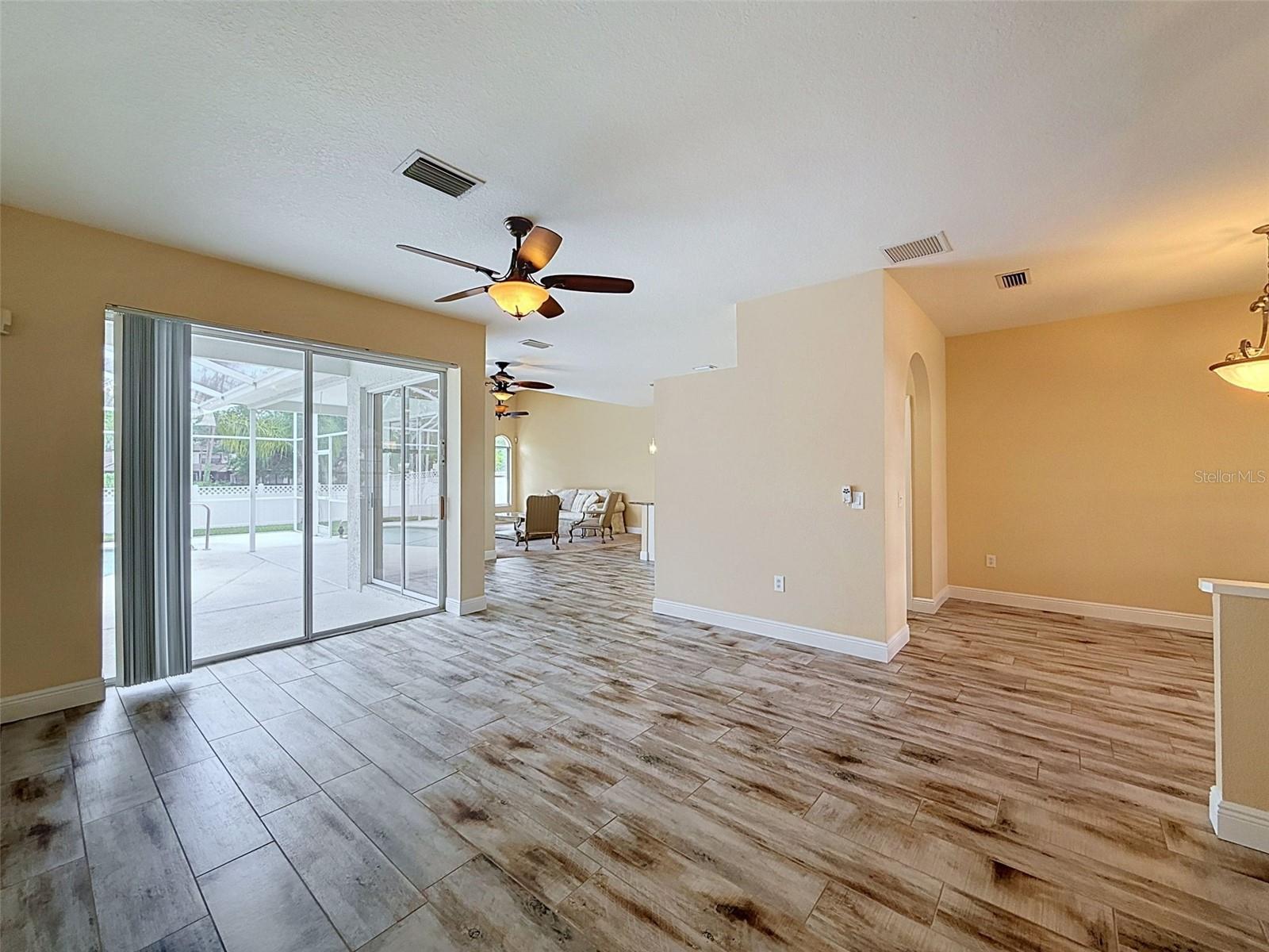 WORTHINGTON - Residential