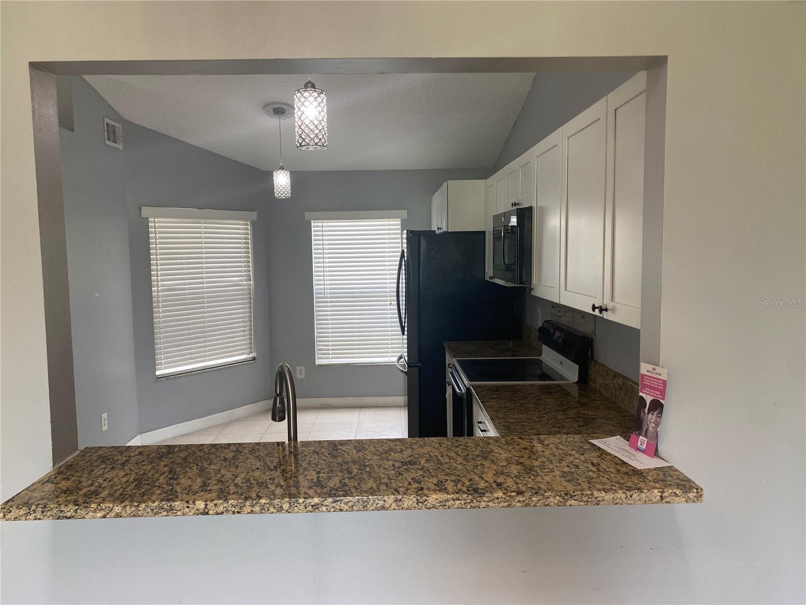 BVL LAKEPOINTE TWNHMS - Residential