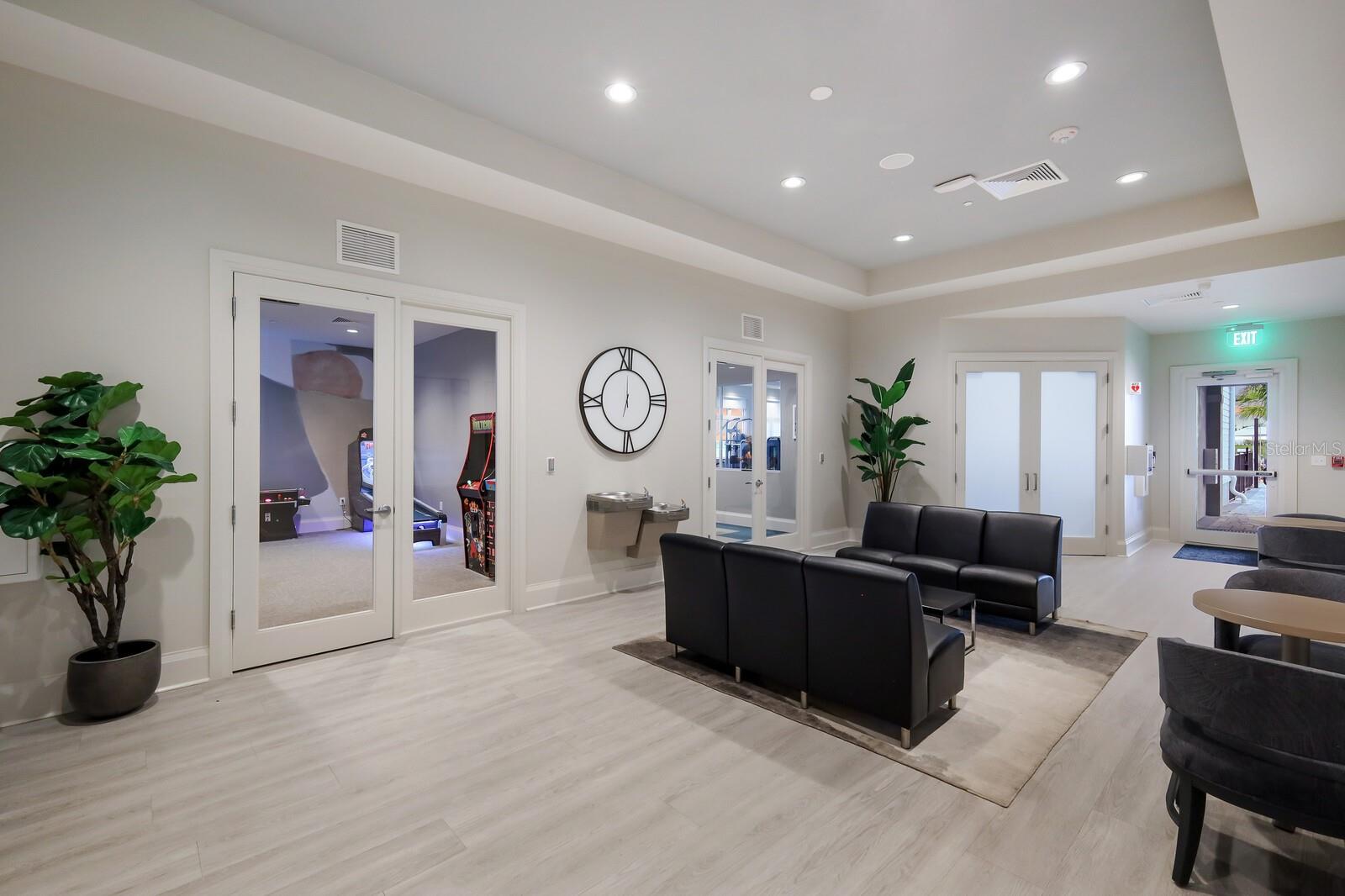LORRAINE LAKES PH I - Residential