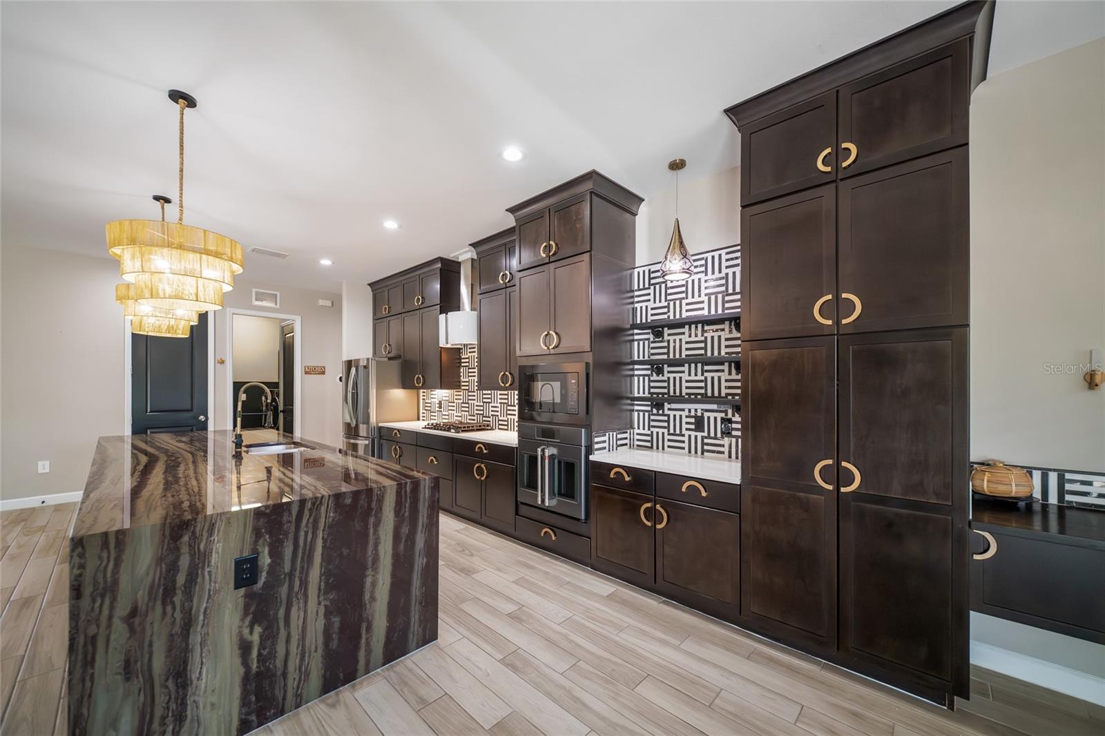 LORRAINE LAKES PH I - Residential