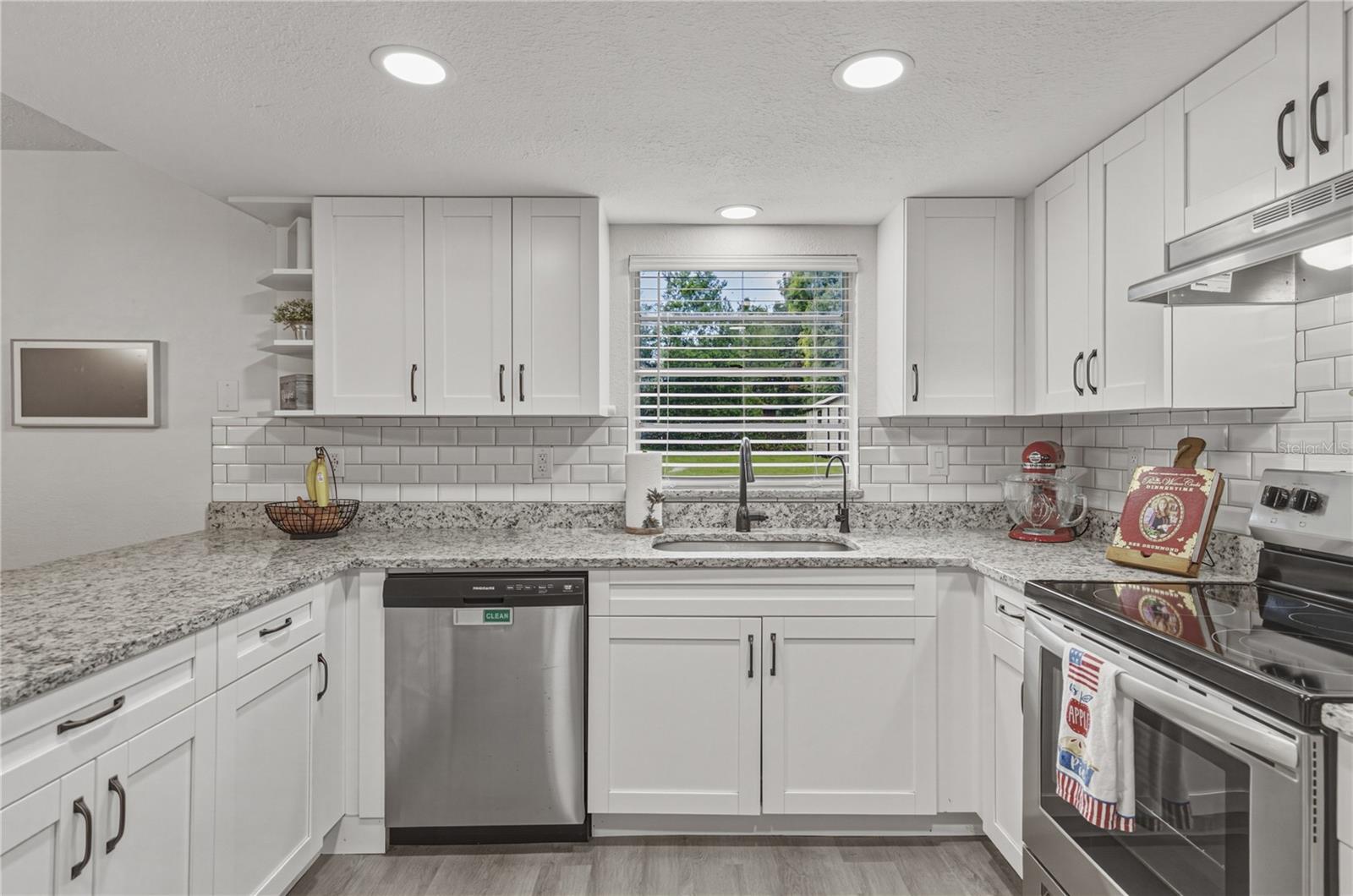 HICKORY HILL ACS - Residential