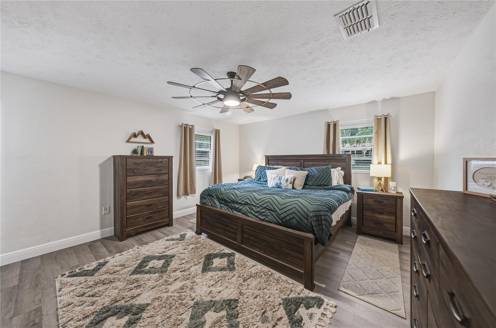 HICKORY HILL ACS - Residential