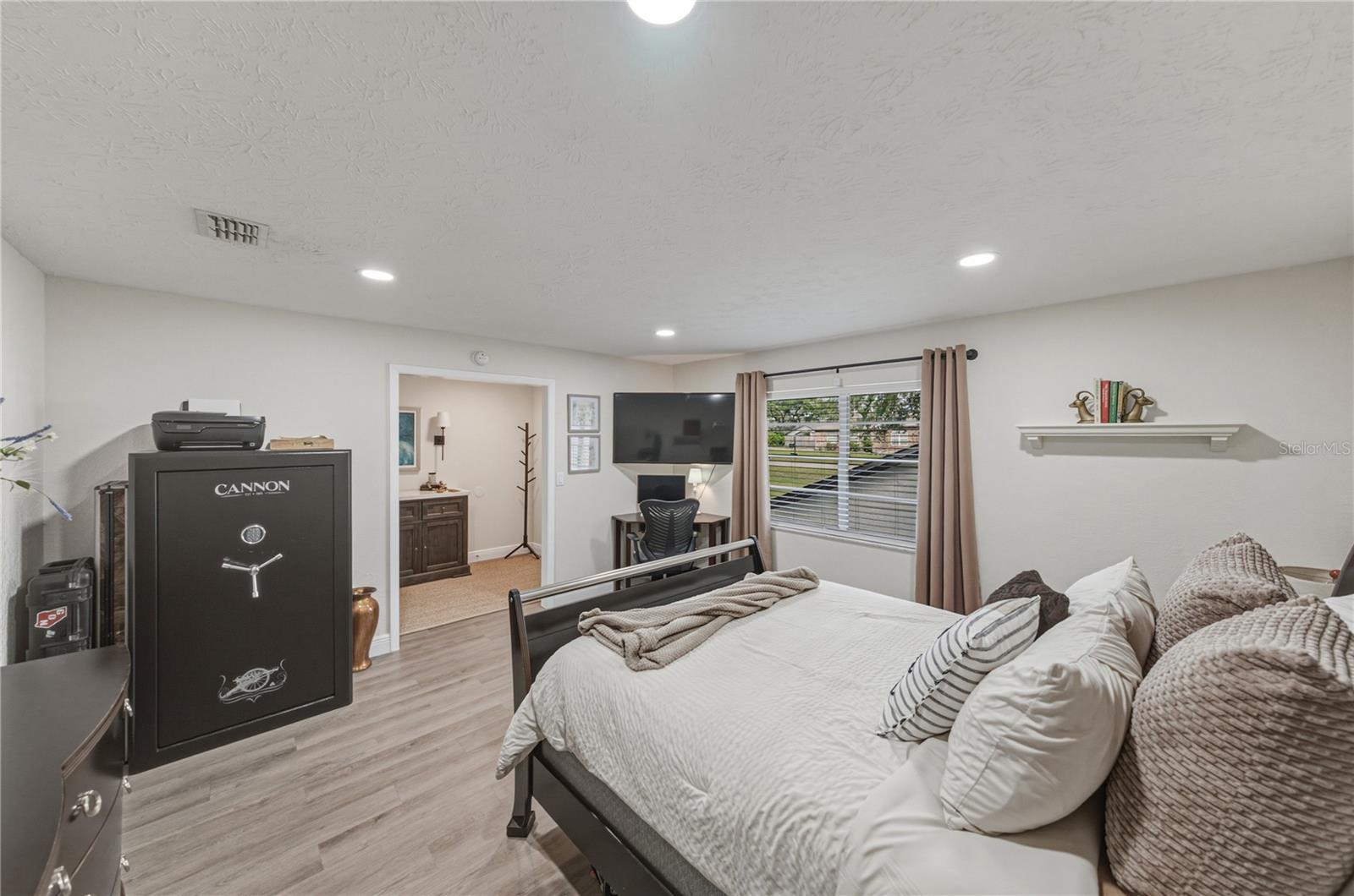 HICKORY HILL ACS - Residential