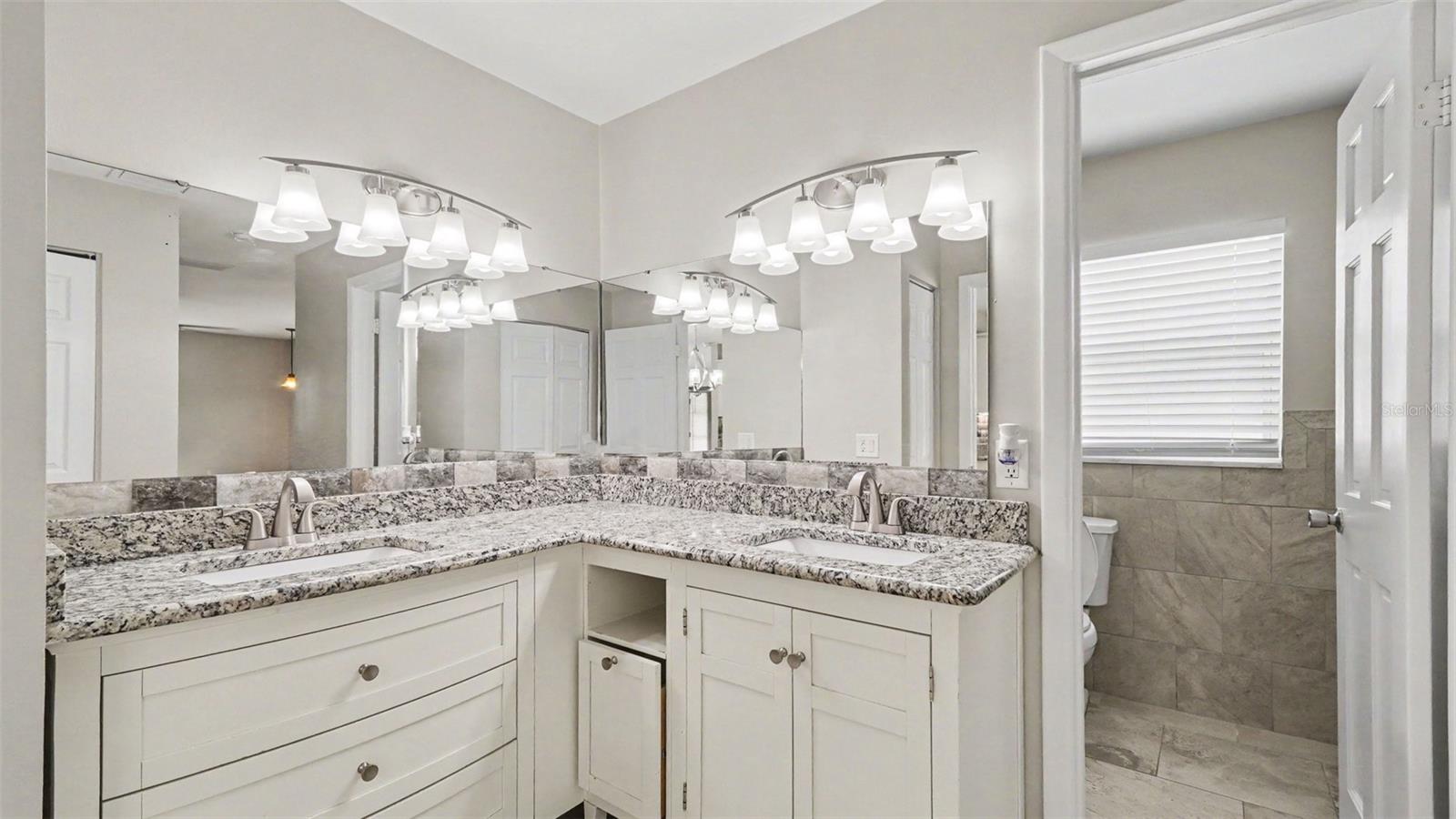 HERITAGE HILLS REP - Residential
