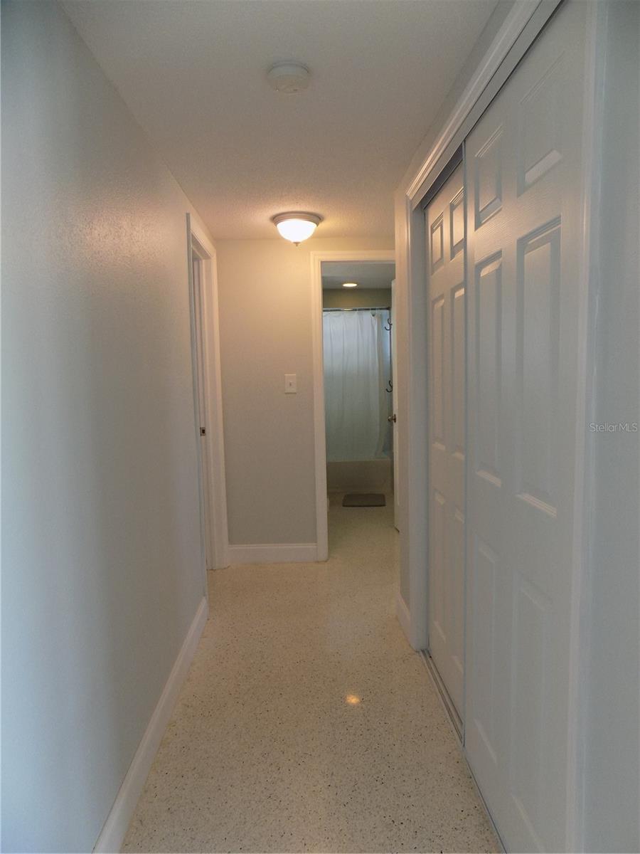 FLOR A MAR - Residential Lease