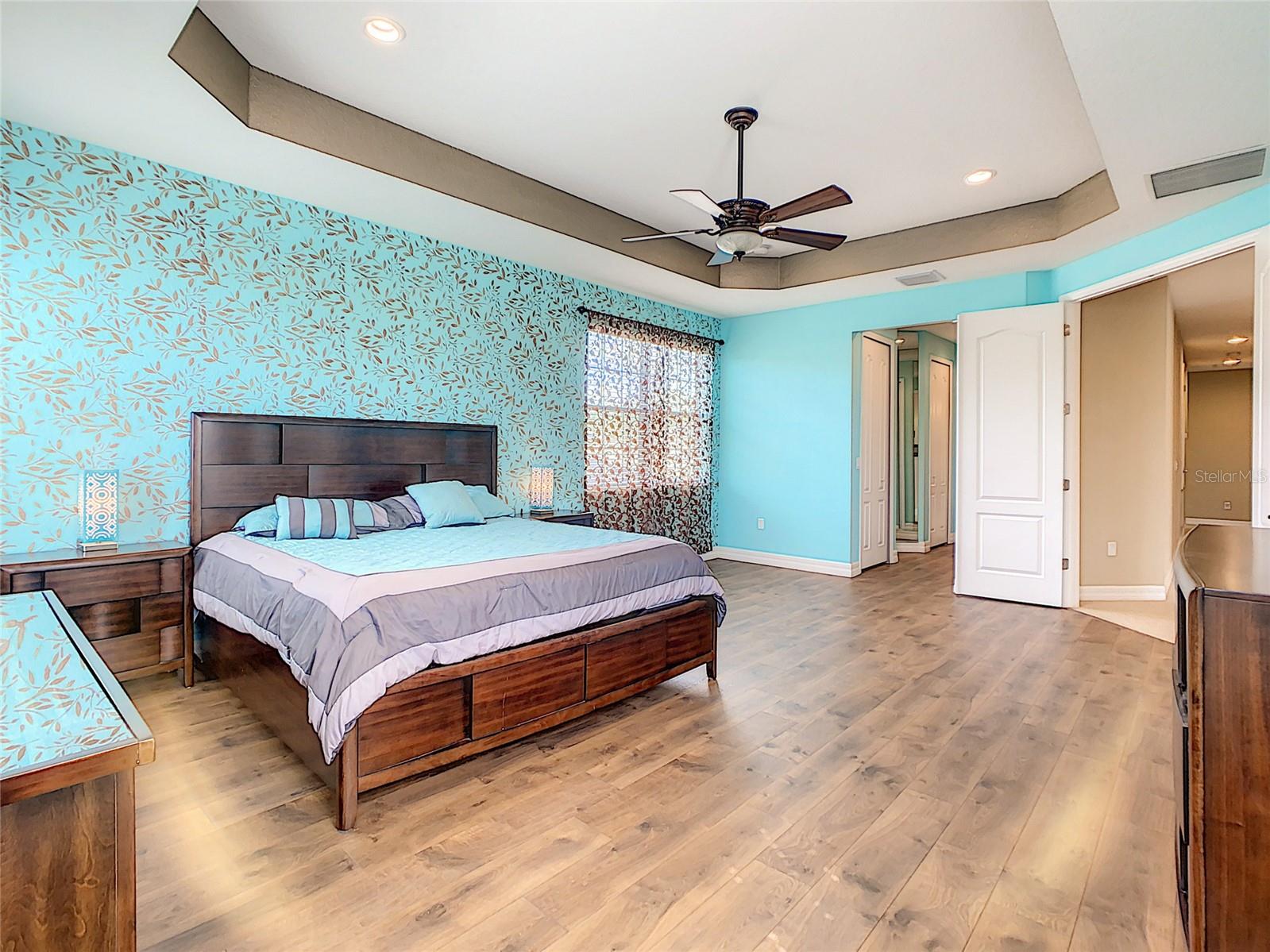 WOODLAND LAKES PRESERVE - Residential Lease