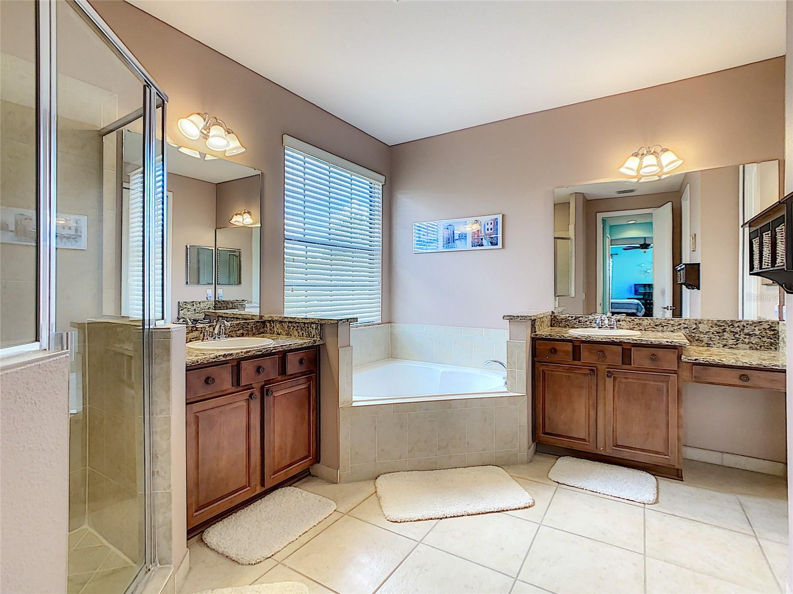 WOODLAND LAKES PRESERVE - Residential Lease