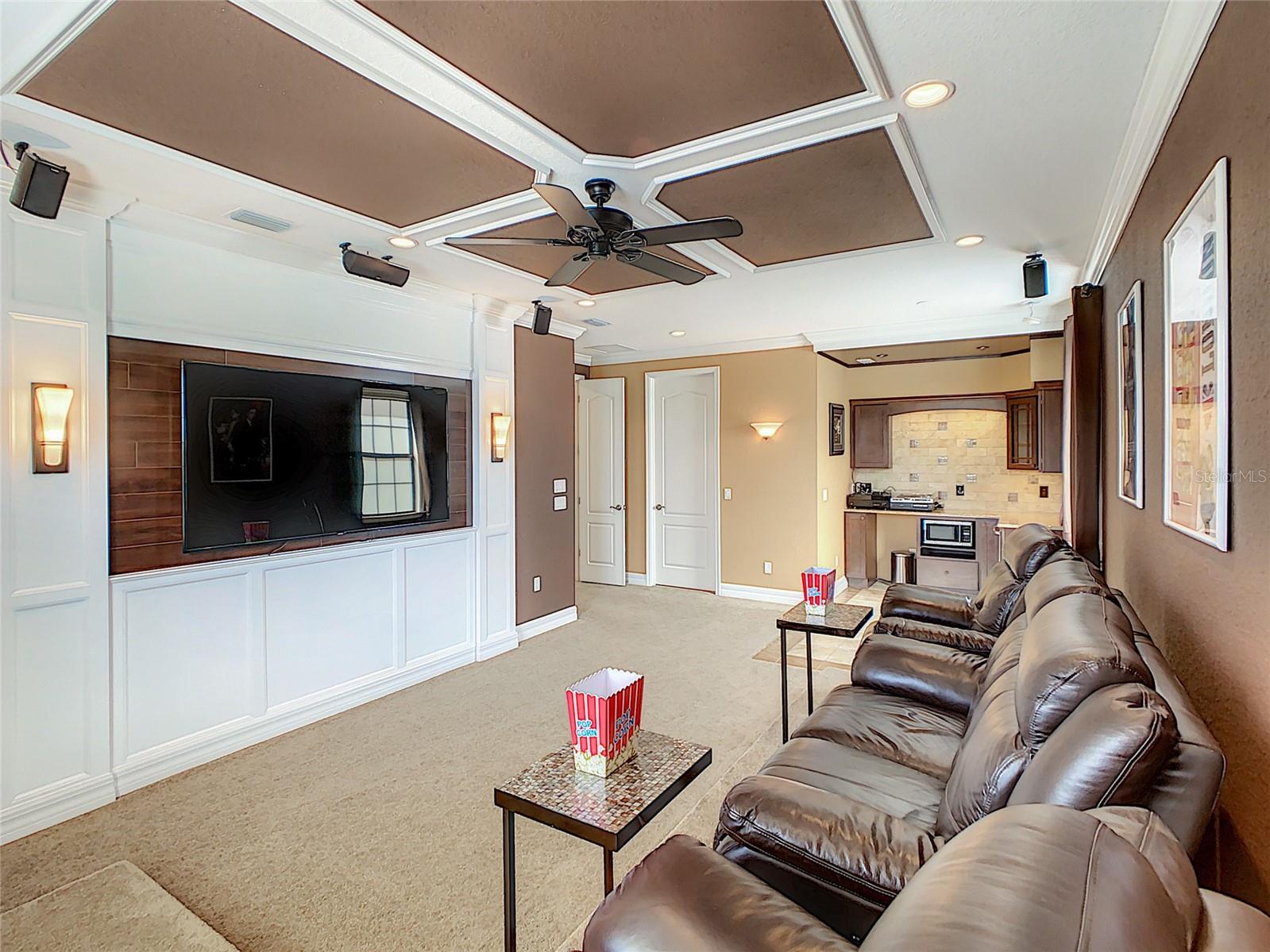 WOODLAND LAKES PRESERVE - Residential Lease