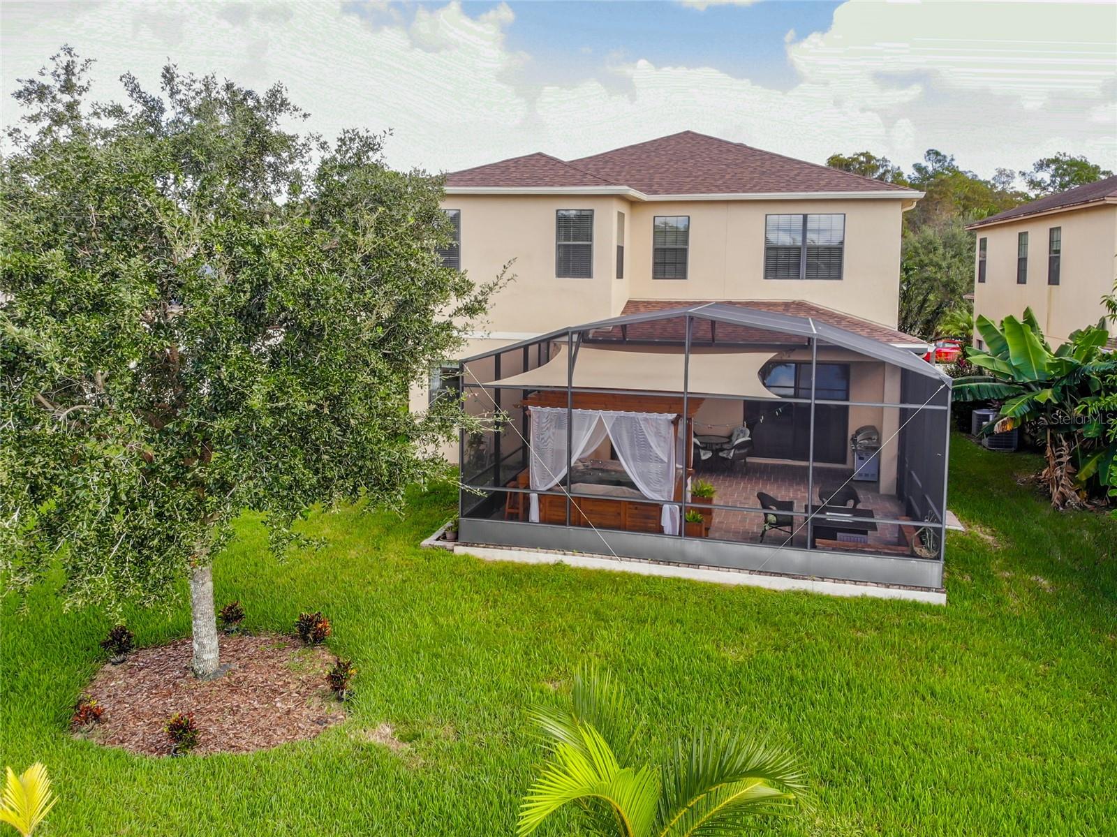 WOODLAND LAKES PRESERVE - Residential Lease