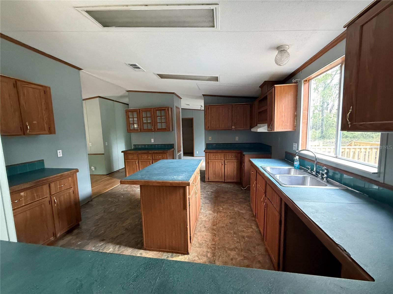 ORIGINAL LACROSSE - Residential