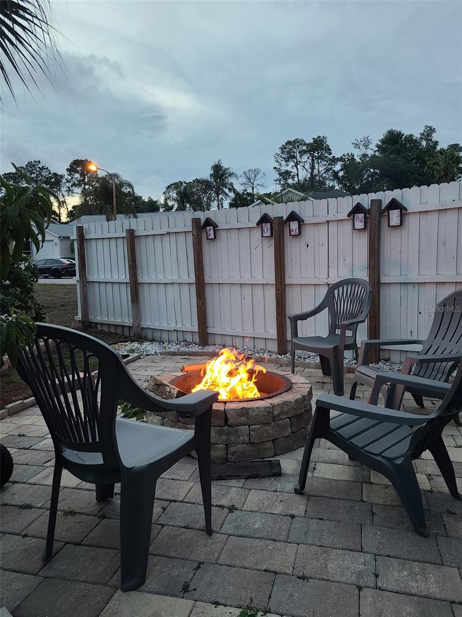 FAIRWAY OAKS - Residential