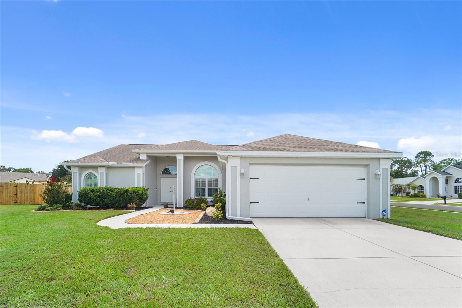 FAIRWAY OAKS - Residential