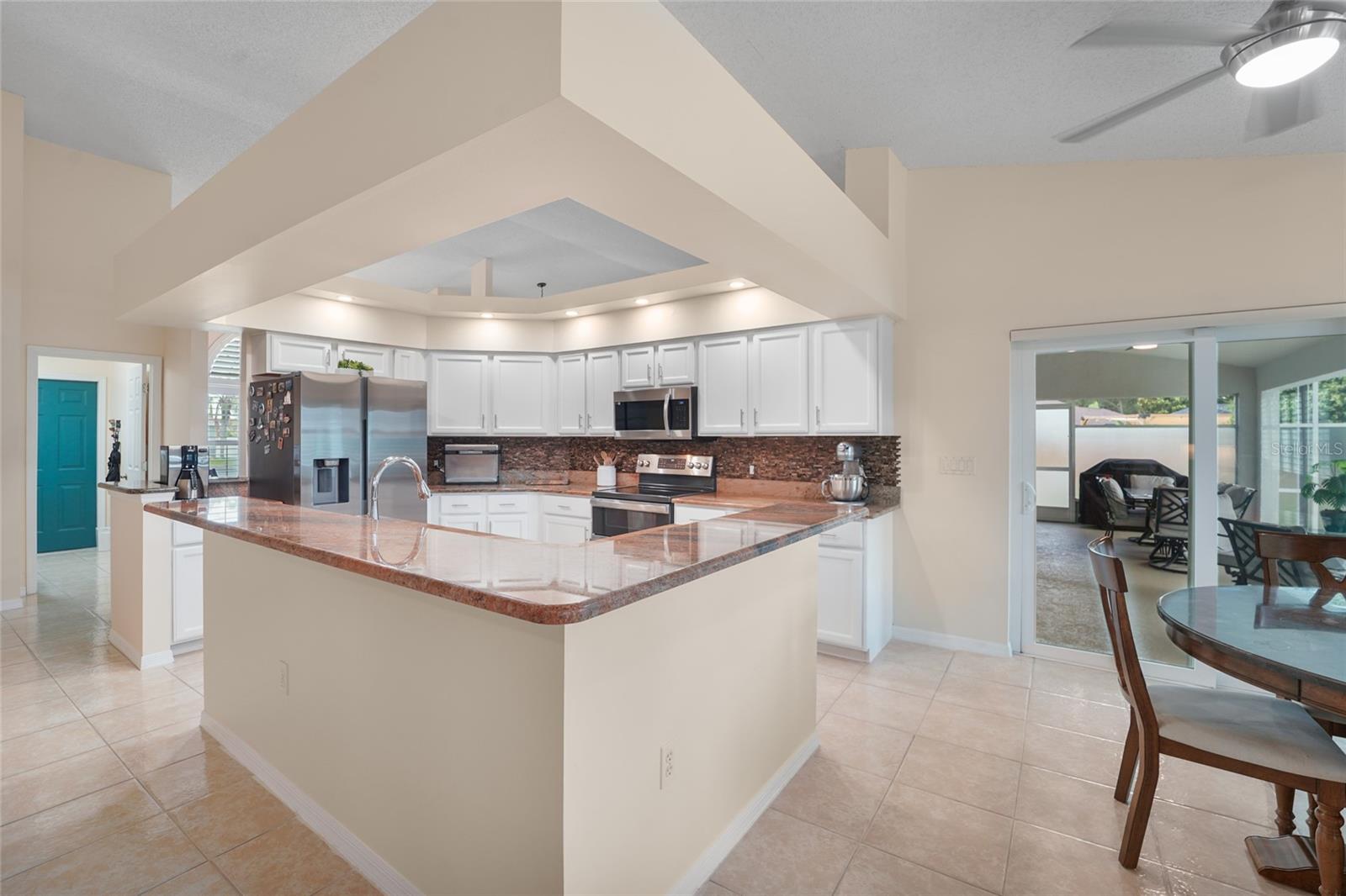 FAIRWAY OAKS - Residential