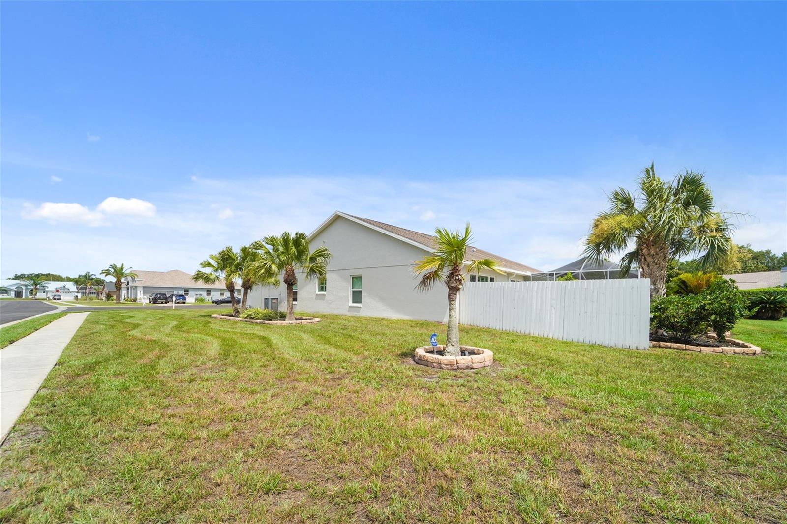 FAIRWAY OAKS - Residential