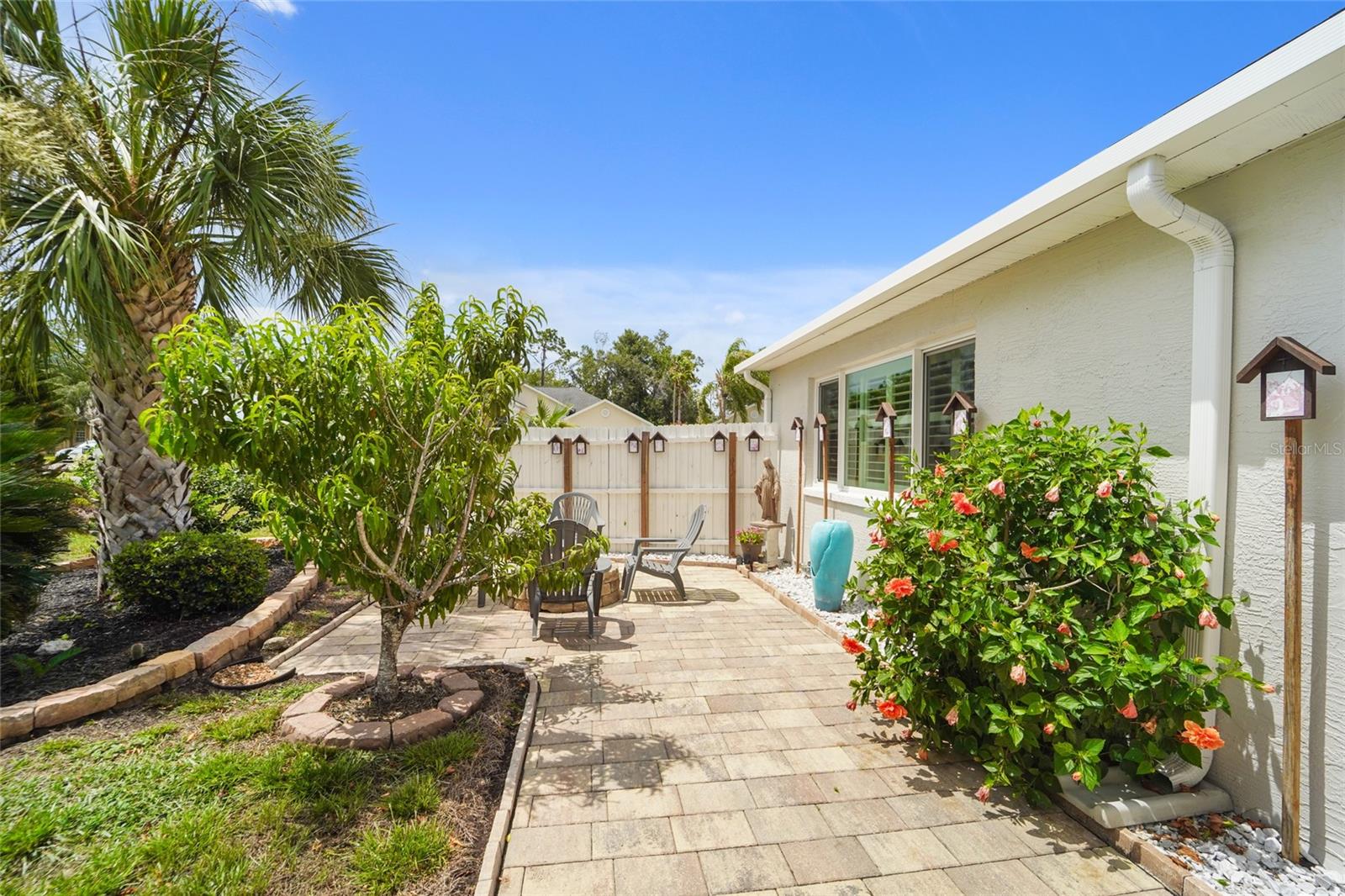 FAIRWAY OAKS - Residential