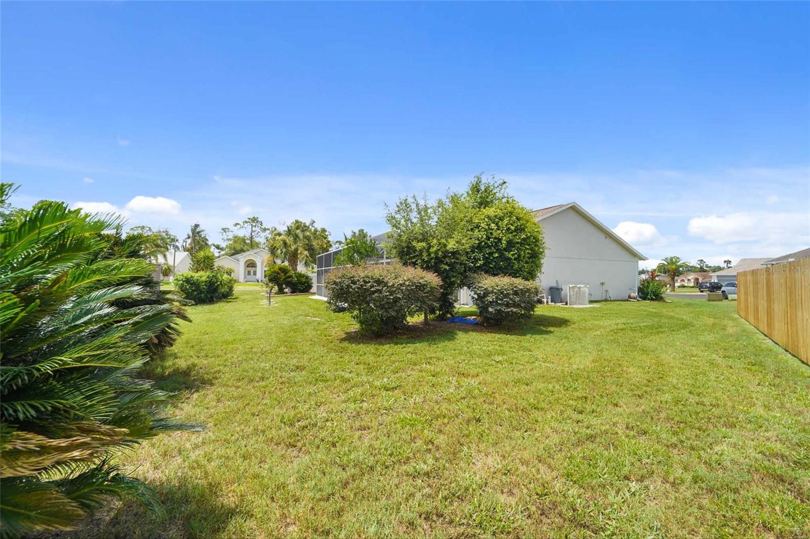 FAIRWAY OAKS - Residential