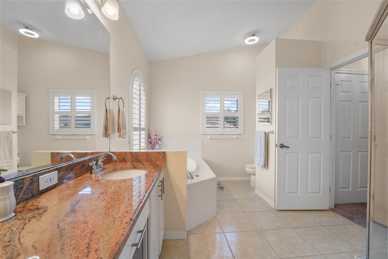 FAIRWAY OAKS - Residential