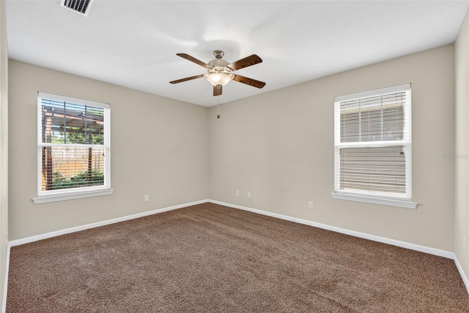 WOODLAWN VILLAGE PH I - Residential