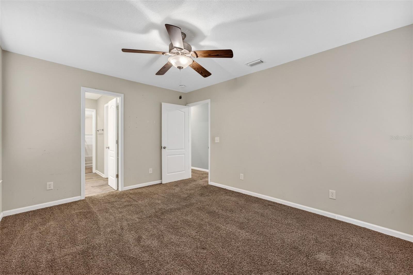 WOODLAWN VILLAGE PH I - Residential
