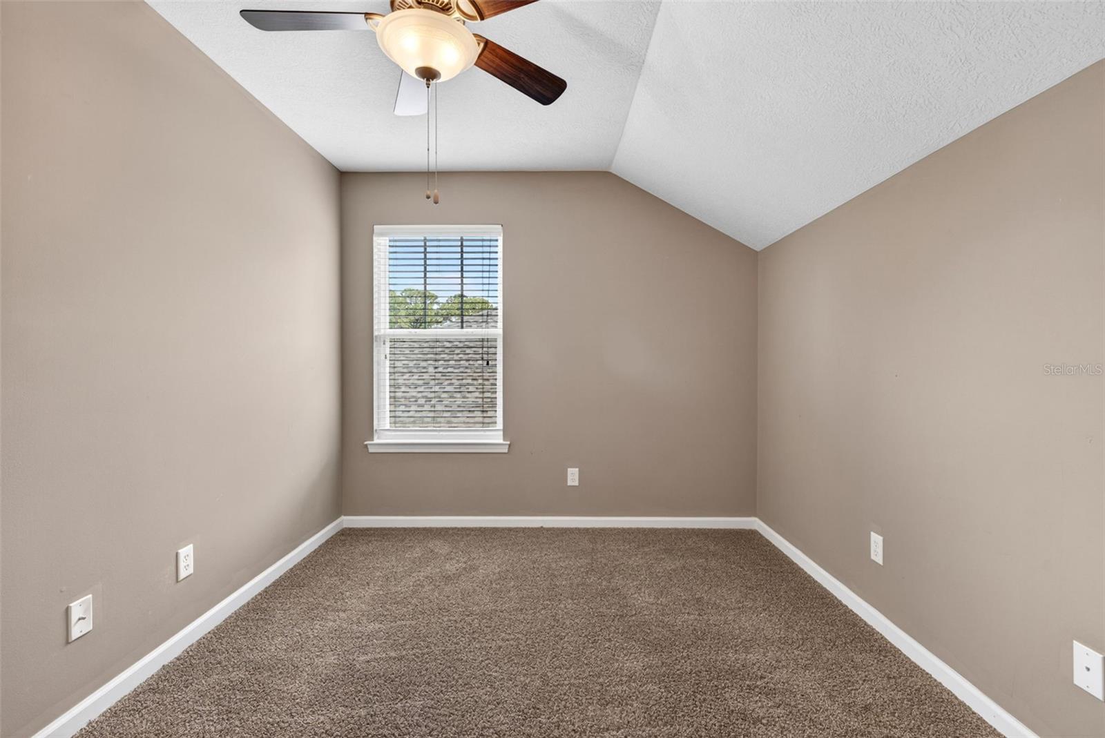 WOODLAWN VILLAGE PH I - Residential