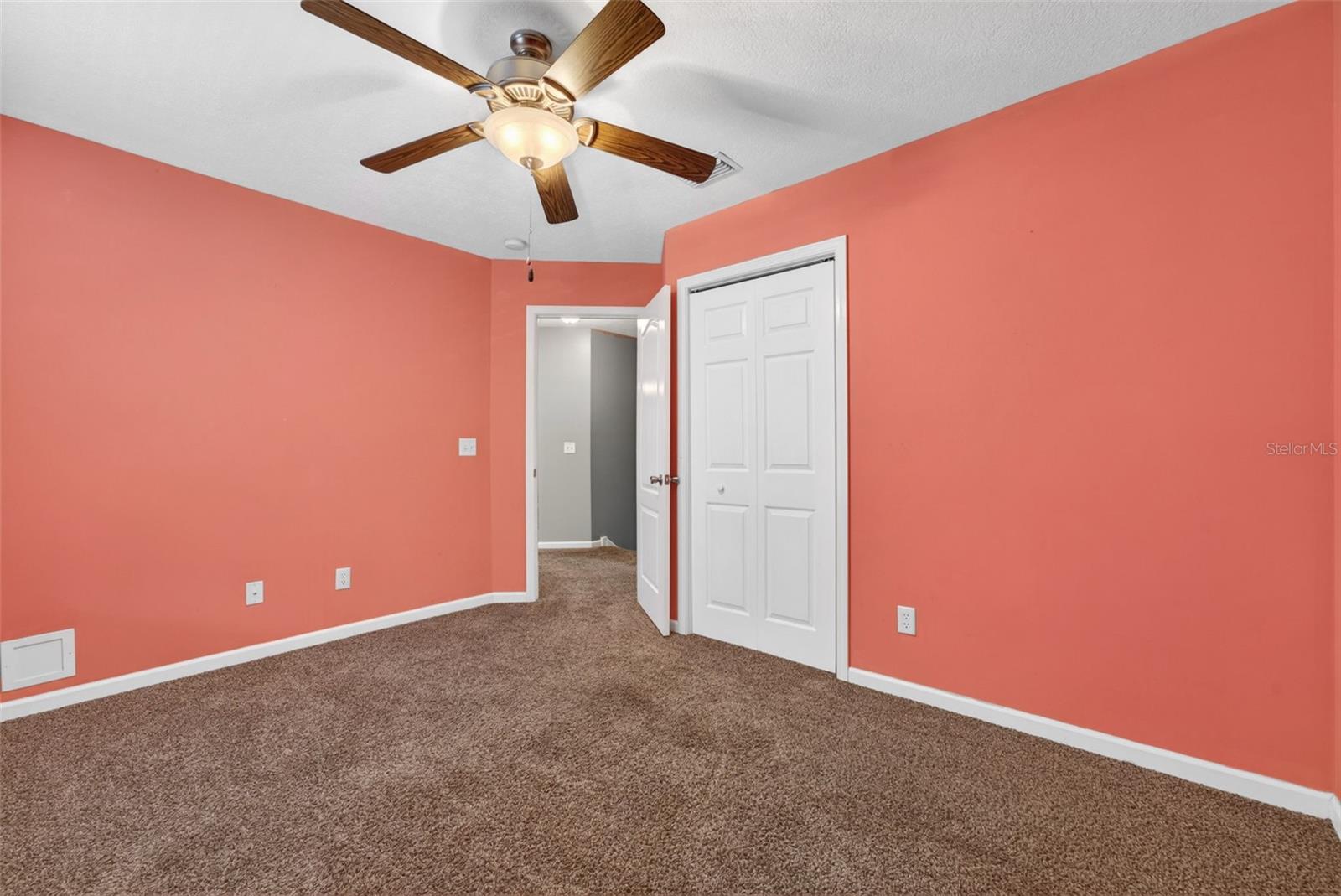 WOODLAWN VILLAGE PH I - Residential
