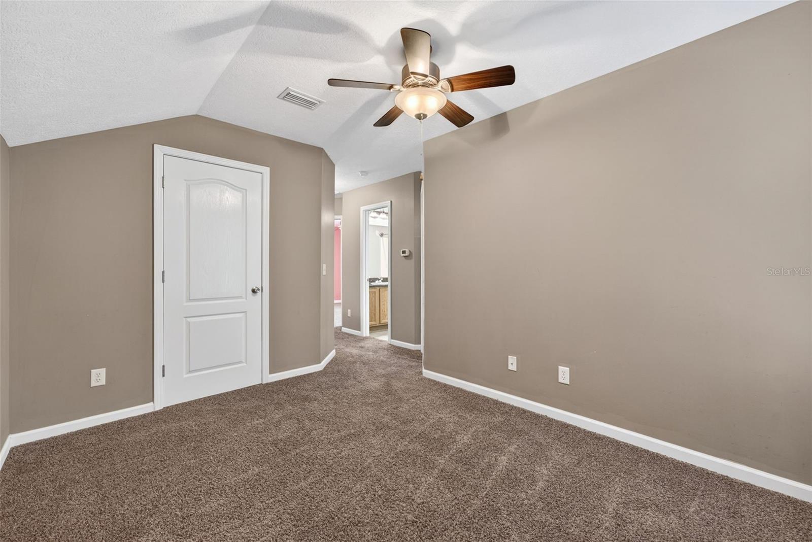 WOODLAWN VILLAGE PH I - Residential