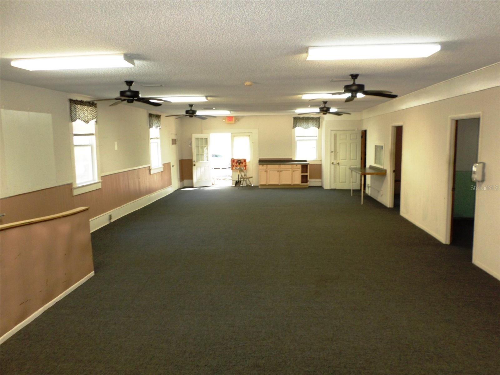 DUNNELLON - Commercial Sale