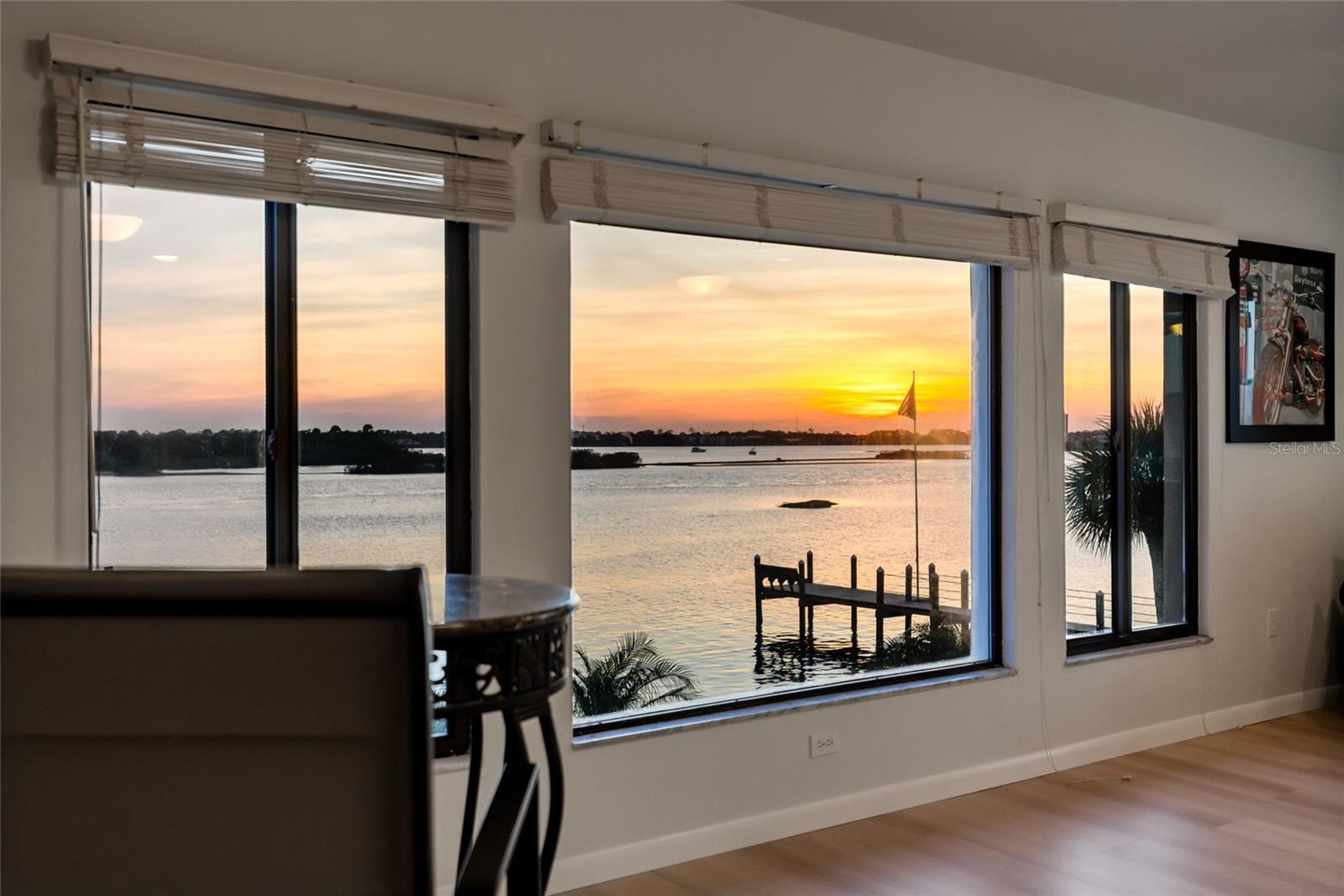 HALIFAX SHORES - Residential