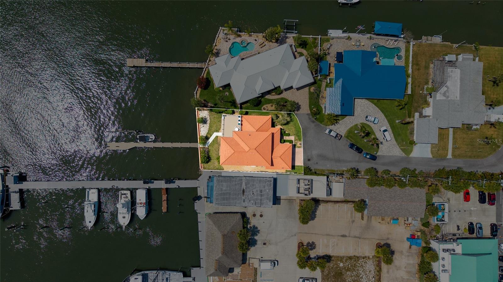 HALIFAX SHORES - Residential