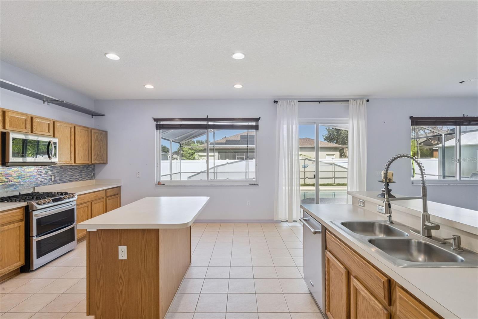TRADDS LANDING LT 01 PB 51 PG 08-20 ORB 248 - Residential
