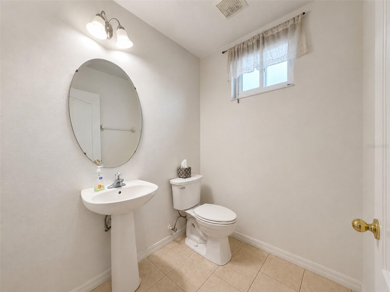 TRADDS LANDING LT 01 PB 51 PG 08-20 ORB 248 - Residential