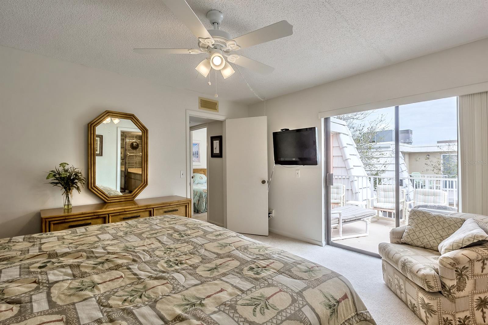Bahamian Club Units 01-03 Inc - Residential