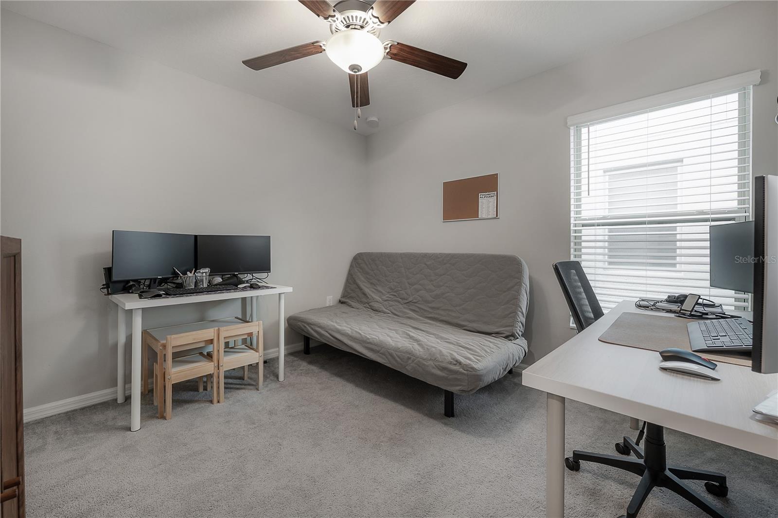 TOUCHSTONE PH 3 - Residential Lease