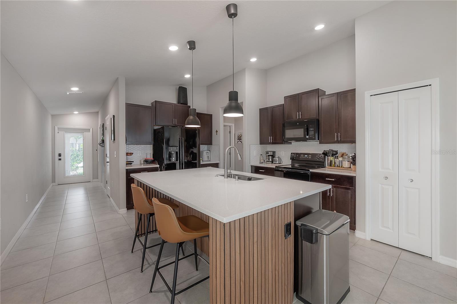 TOUCHSTONE PH 3 - Residential Lease