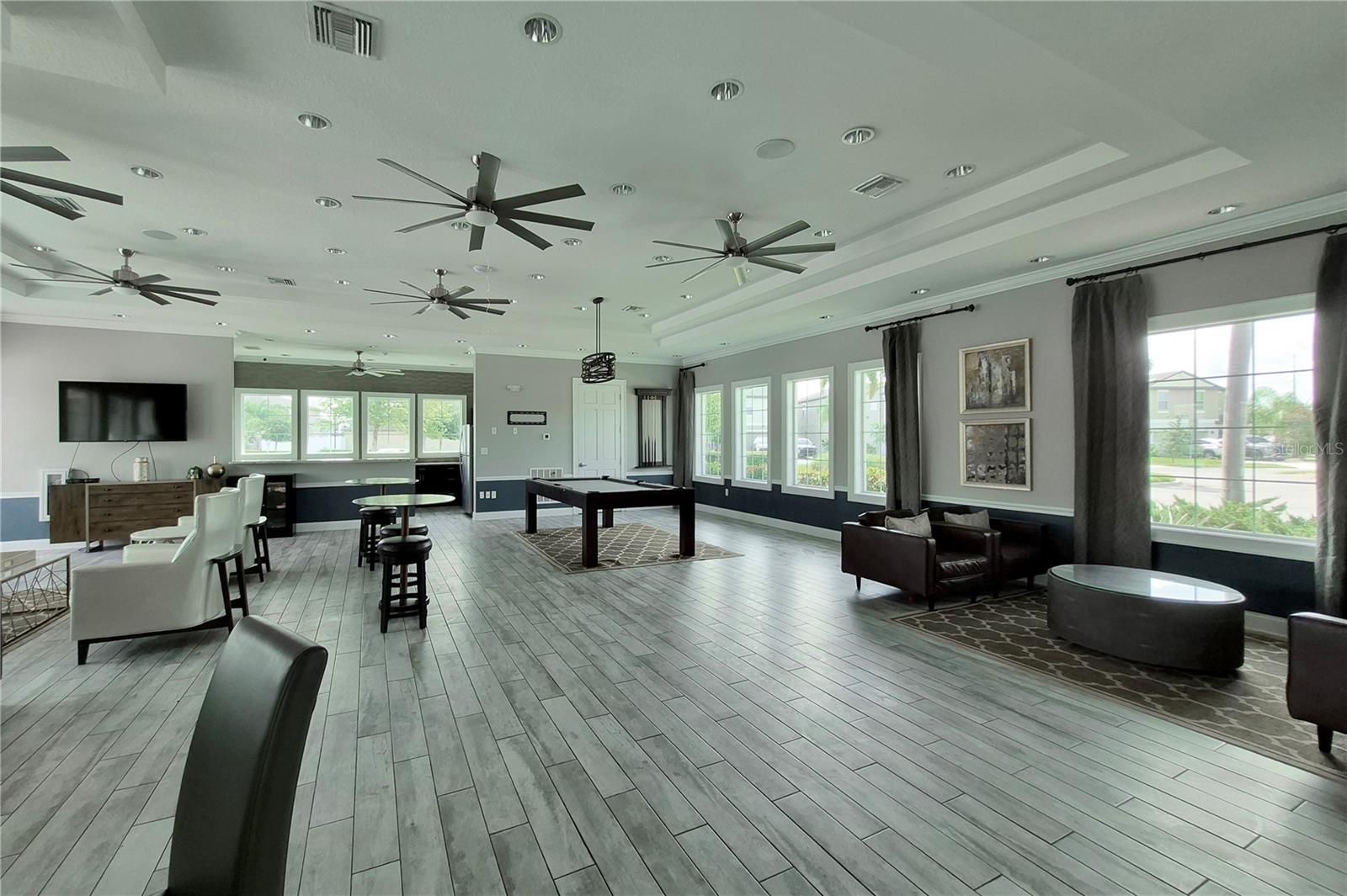 TOUCHSTONE PH 3 - Residential Lease