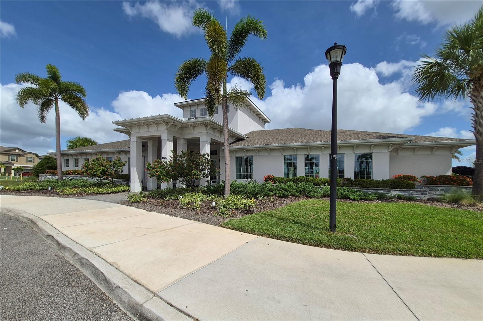 TOUCHSTONE PH 3 - Residential Lease
