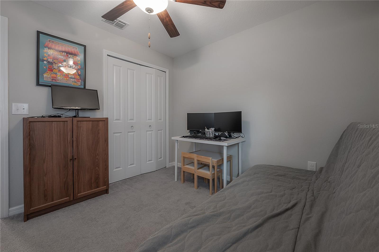 TOUCHSTONE PH 3 - Residential Lease