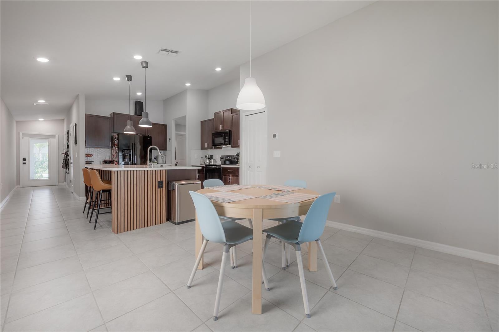 TOUCHSTONE PH 3 - Residential Lease