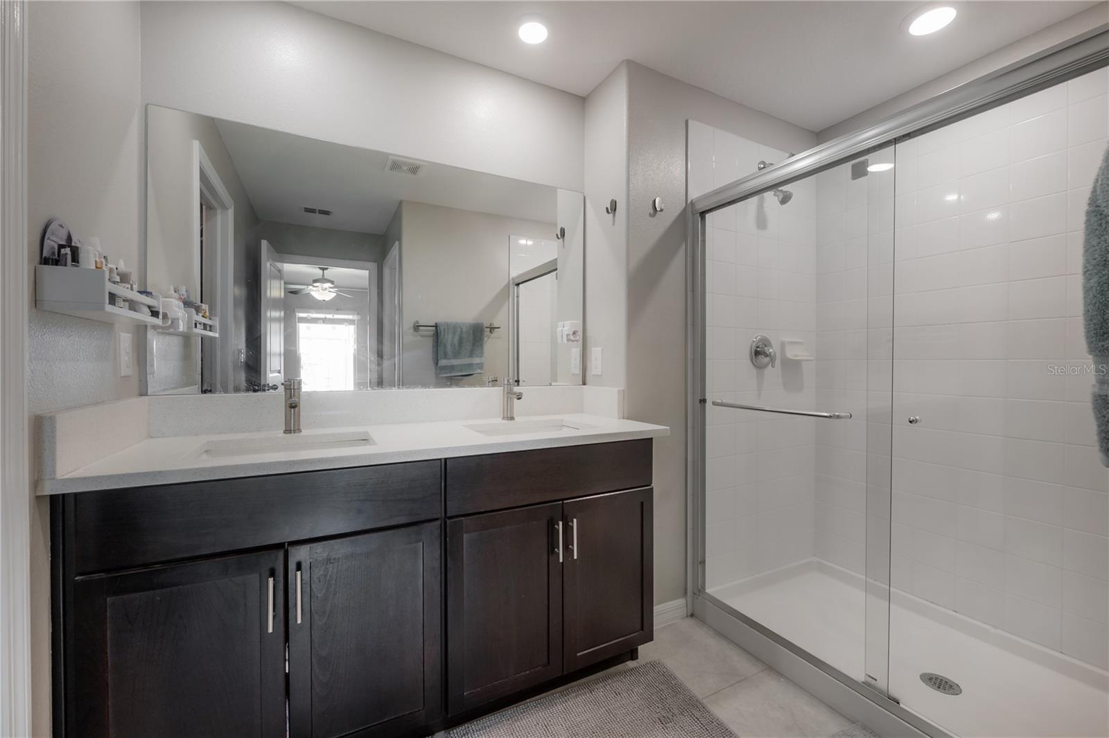 TOUCHSTONE PH 3 - Residential Lease