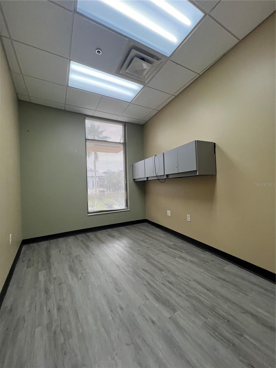 CELEBRATION VILLAGE UNIT 2 REP 8 - Commercial Lease
