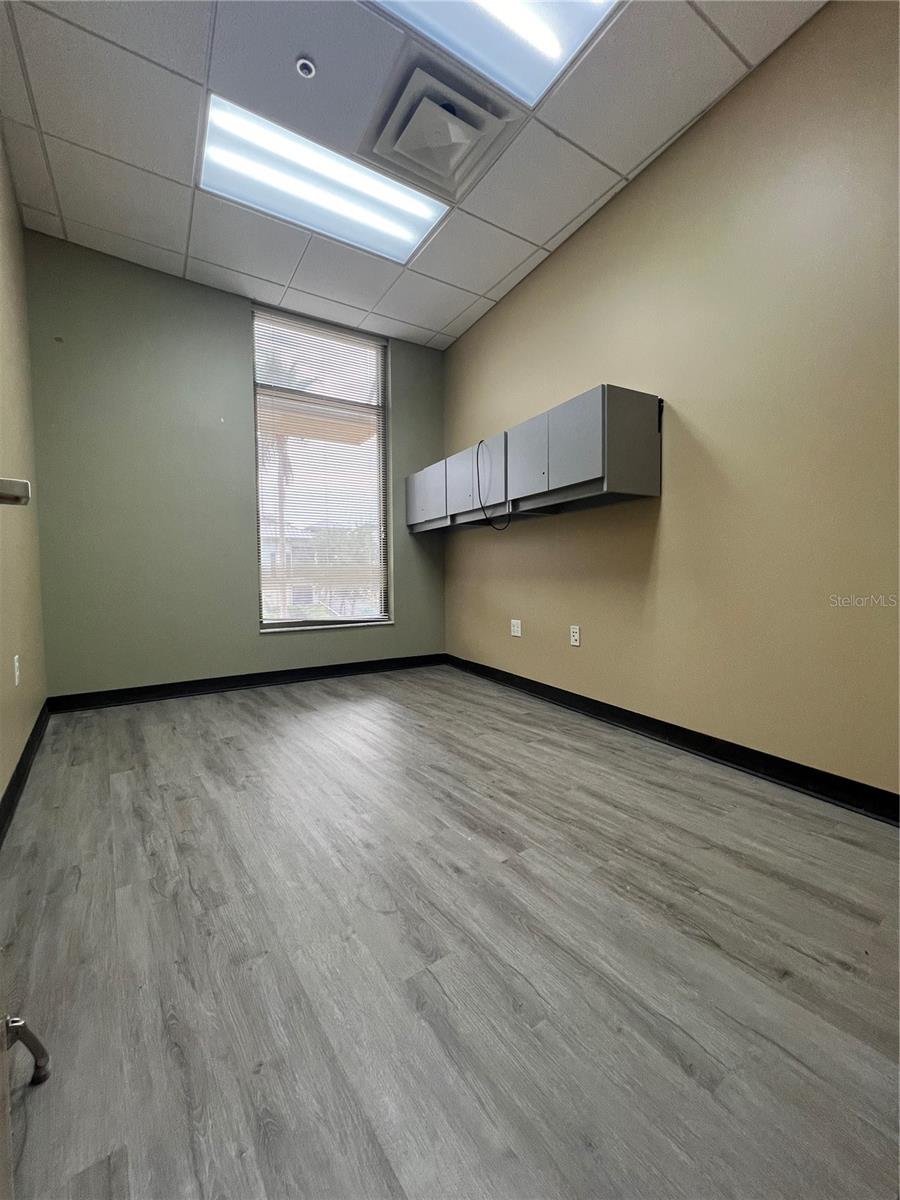 CELEBRATION VILLAGE UNIT 2 REP 8 - Commercial Lease