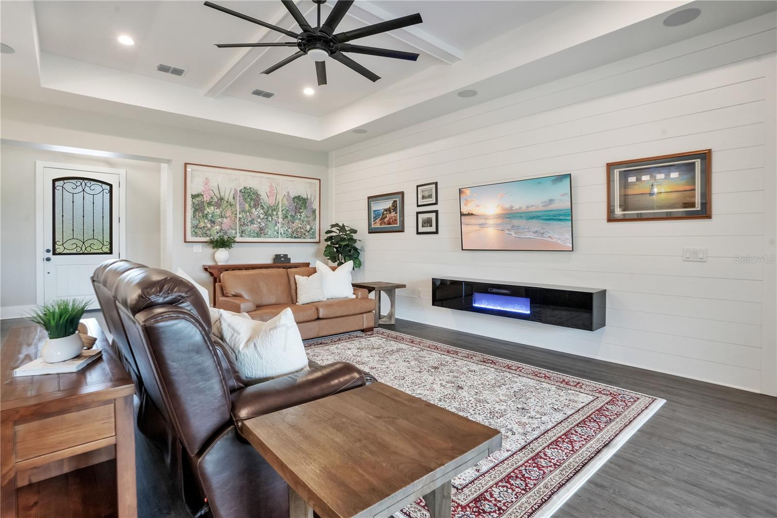 CYPRESSWOOD GOLF & COUNTRY CLUB - Residential