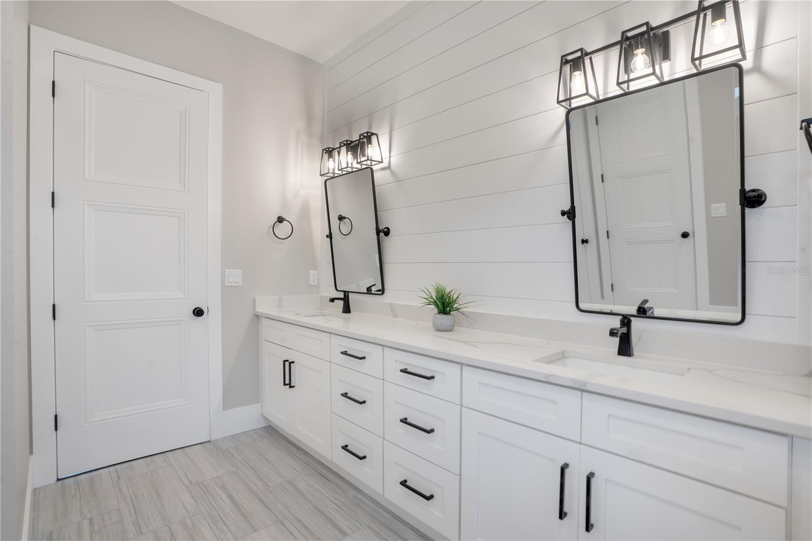 CYPRESSWOOD GOLF & COUNTRY CLUB - Residential