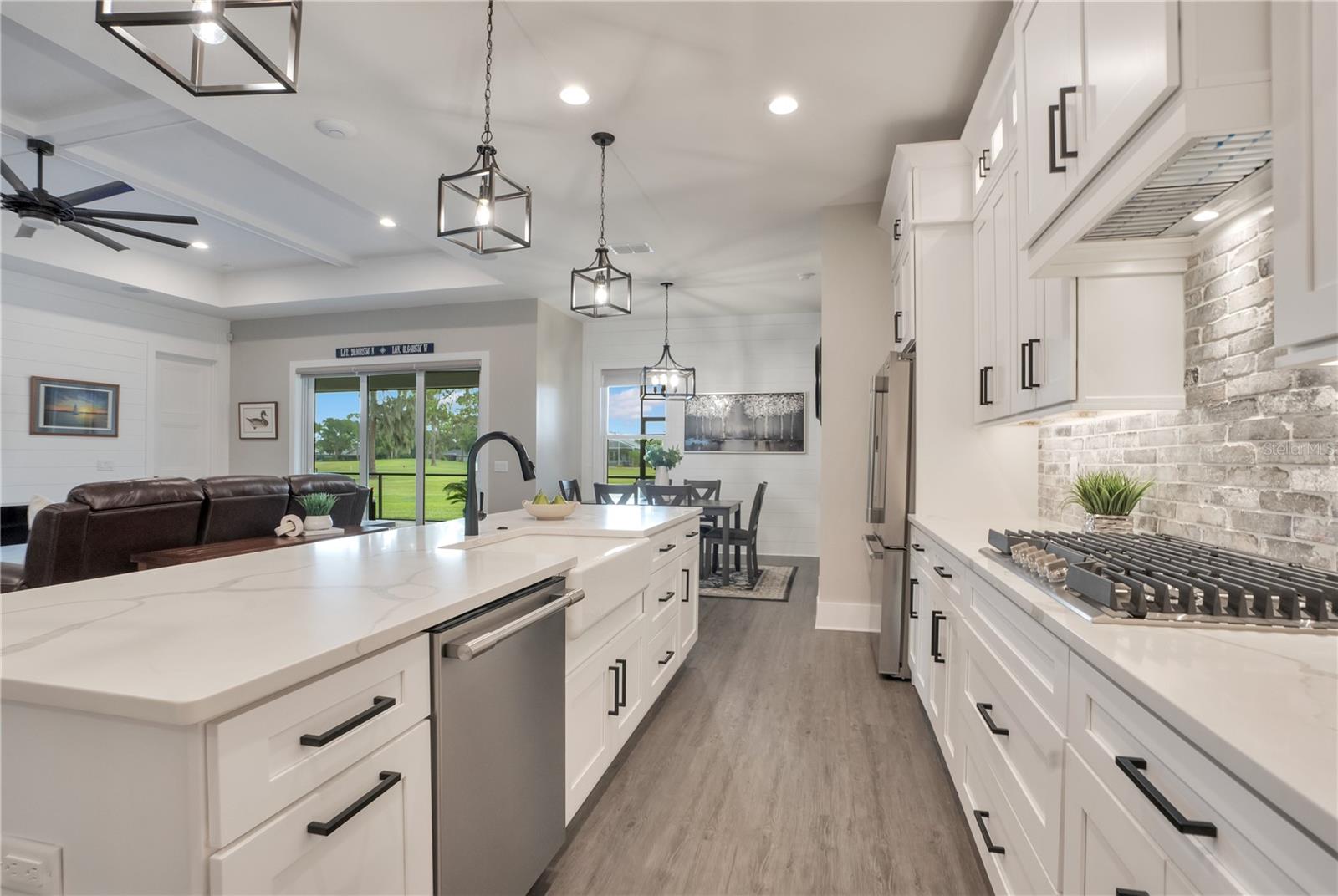 CYPRESSWOOD GOLF & COUNTRY CLUB - Residential