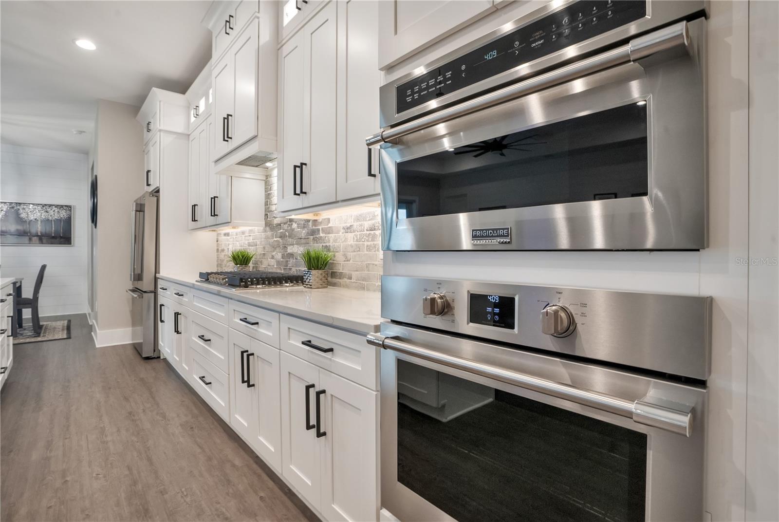 CYPRESSWOOD GOLF & COUNTRY CLUB - Residential