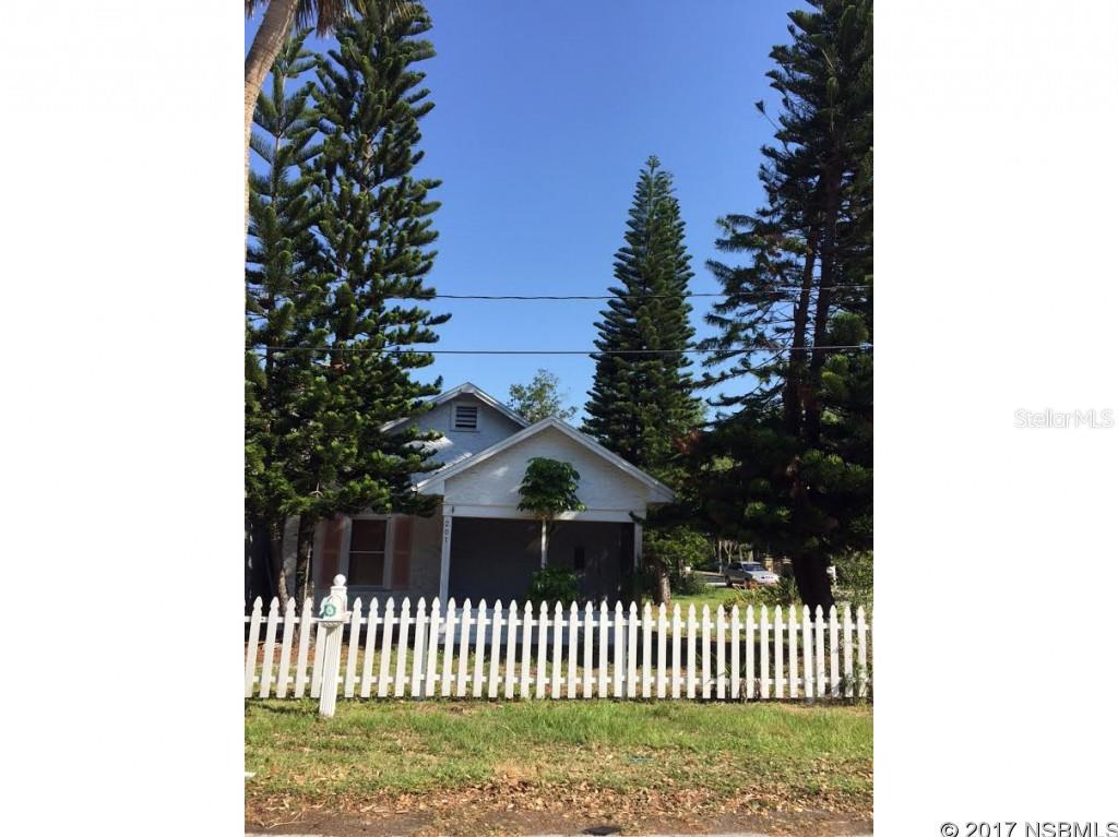 INVESTOR ALERT!!!!!!! Catch a glimpse of the river from the front yard of this house. This is a fixer upper or tear down....your choice! Very large corner lot in very desirable Riverside Drive area....own your own little piece of NSB paradise! ;Water: City