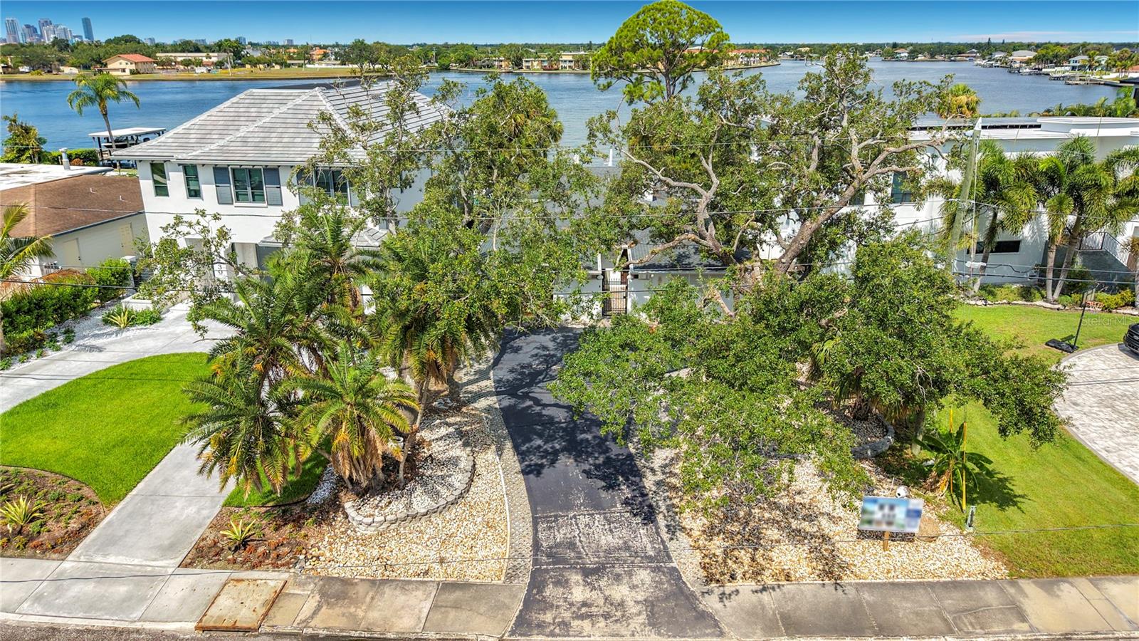SHORE ACRES OVERLOOK SEC - Residential