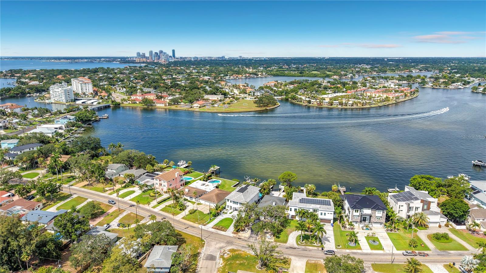 SHORE ACRES OVERLOOK SEC - Residential