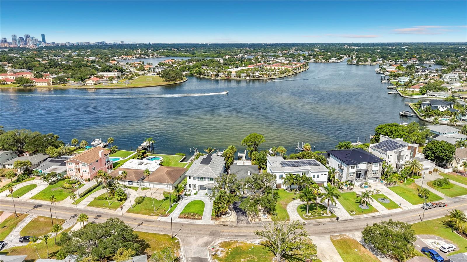 SHORE ACRES OVERLOOK SEC - Residential