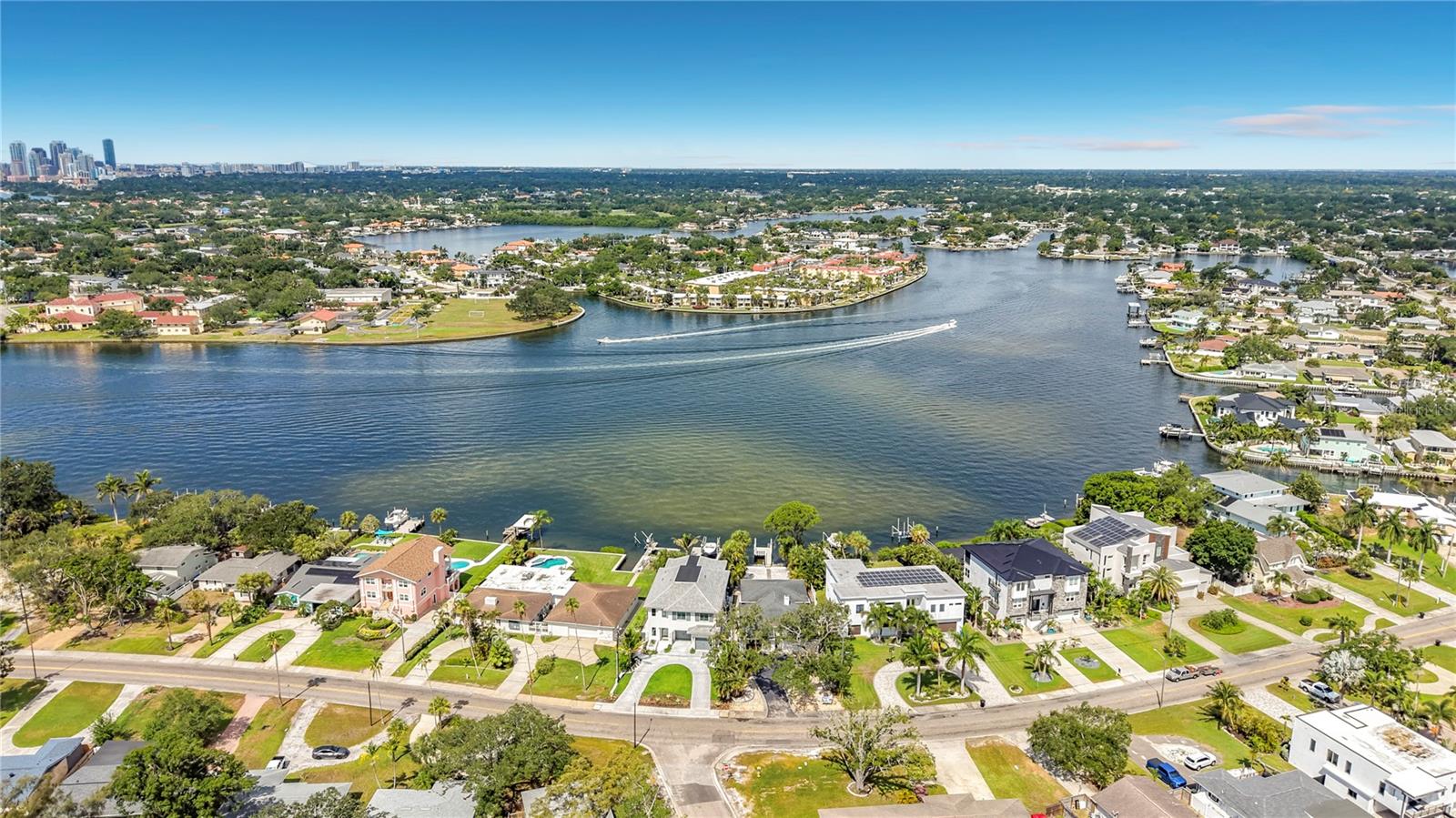 SHORE ACRES OVERLOOK SEC - Residential